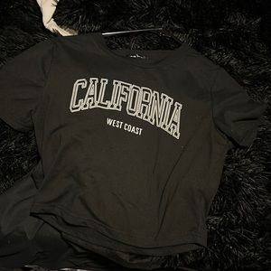 Cropped Black shirt, size medium